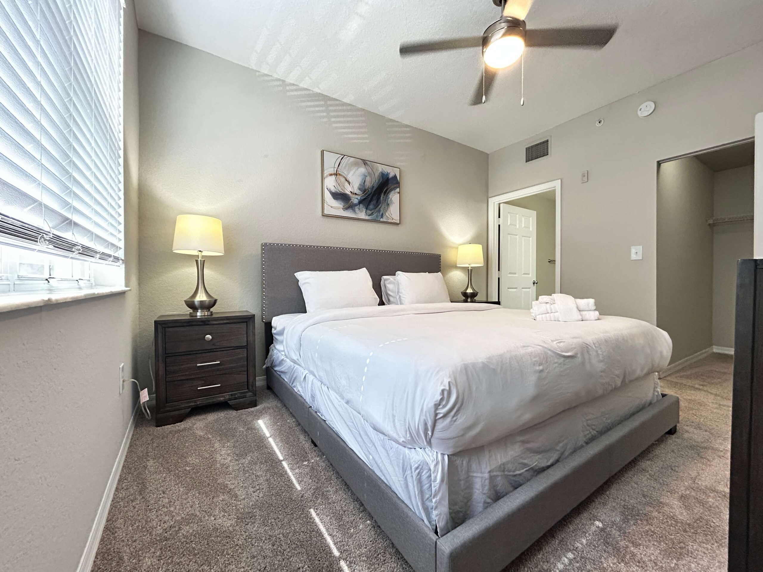 Comfortable furnished bedroom in a Ready Stays short-term rental apartment in Tampa